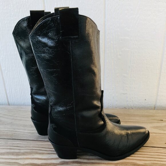 Black Heeled Boots - Picture 14 of 16